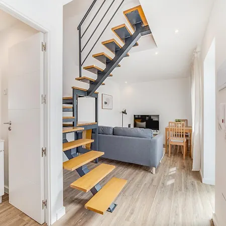 Apartamento Campolide Duplex *