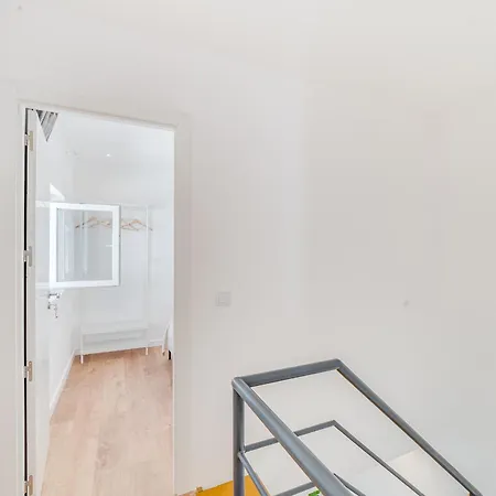 Apartamento Campolide Duplex *