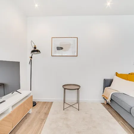 Apartment Campolide Duplex *