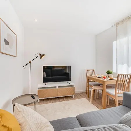 Apartment Campolide Duplex *