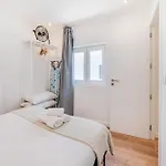 아파트 Campolide Duplex *