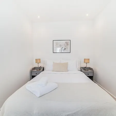 Campolide Duplex Lisboa